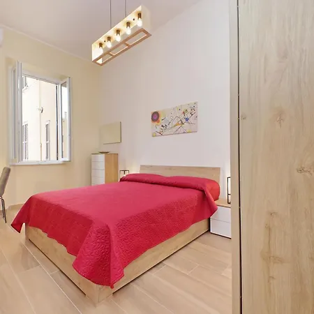 Prestigious Re Di Apartman Róma