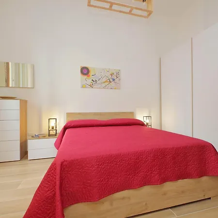 Apartman Prestigious Re Di *