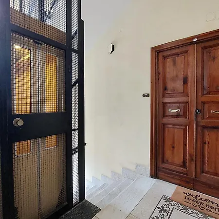 Prestigious Re Di Apartman *